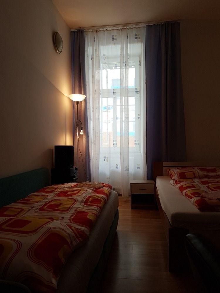 Raisa Randhartingergasse 12 *